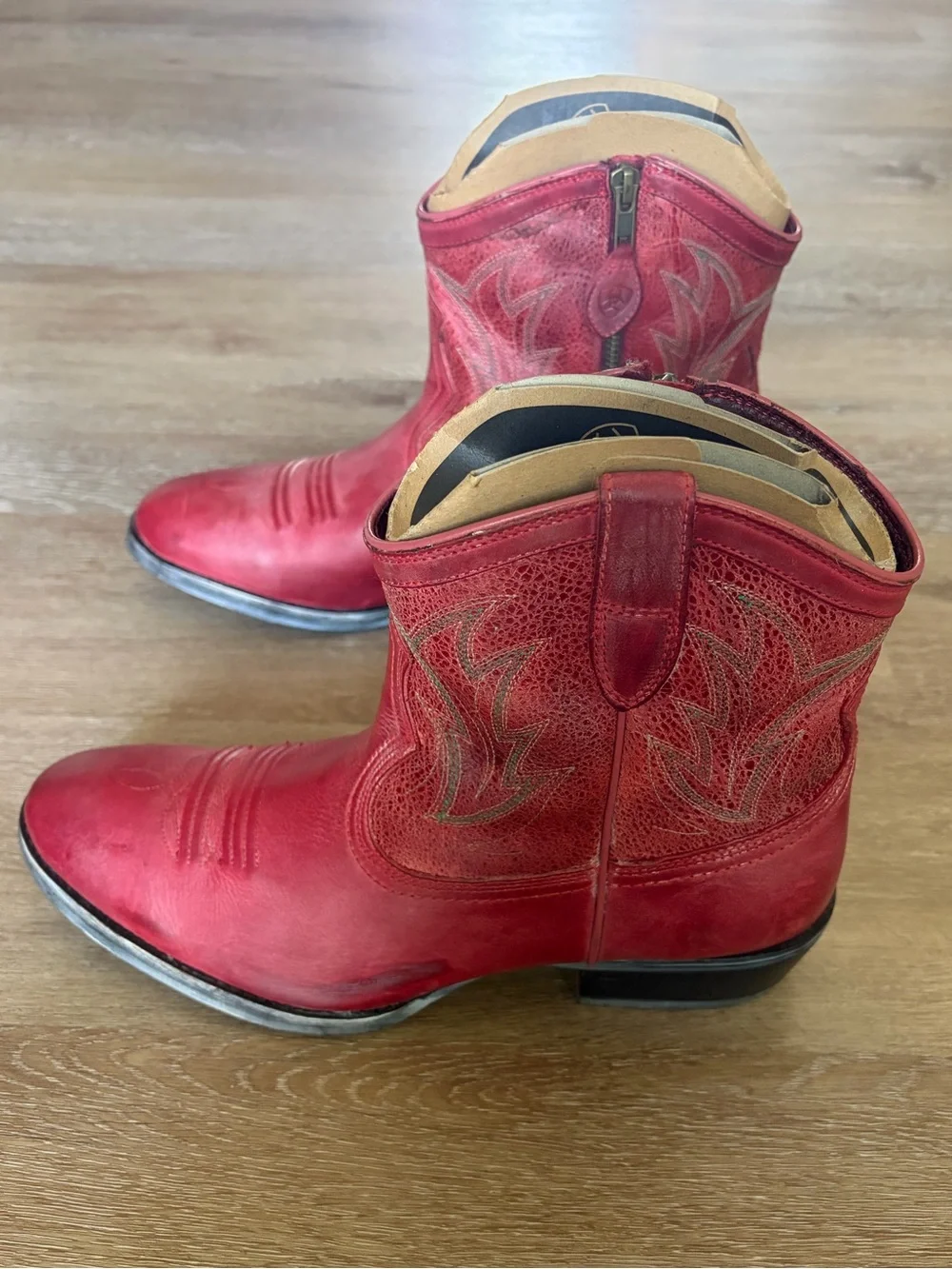 Ariat Red Leather Western Cowboy Boots Size 11 - Picture 2 of 8
